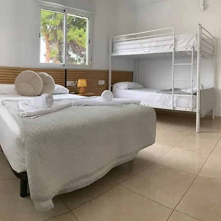 Casa Pinos Playa 3* كاليبي